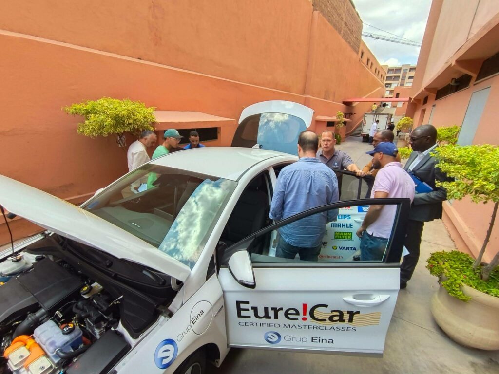 Pour la formation sur les véhicules électriques au Maroc